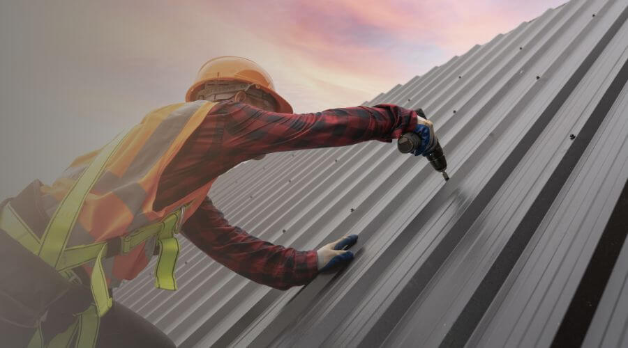 Expert Emergency Roof Repairs services in North Street, MI